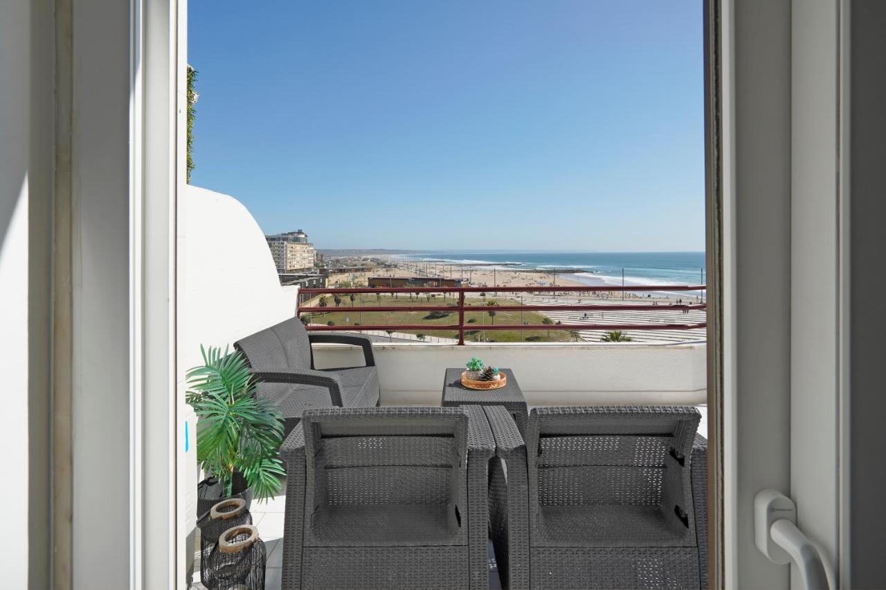 Costa Beach Apartment By The Portuguese Butler Costa de Caparica Exteriör bild